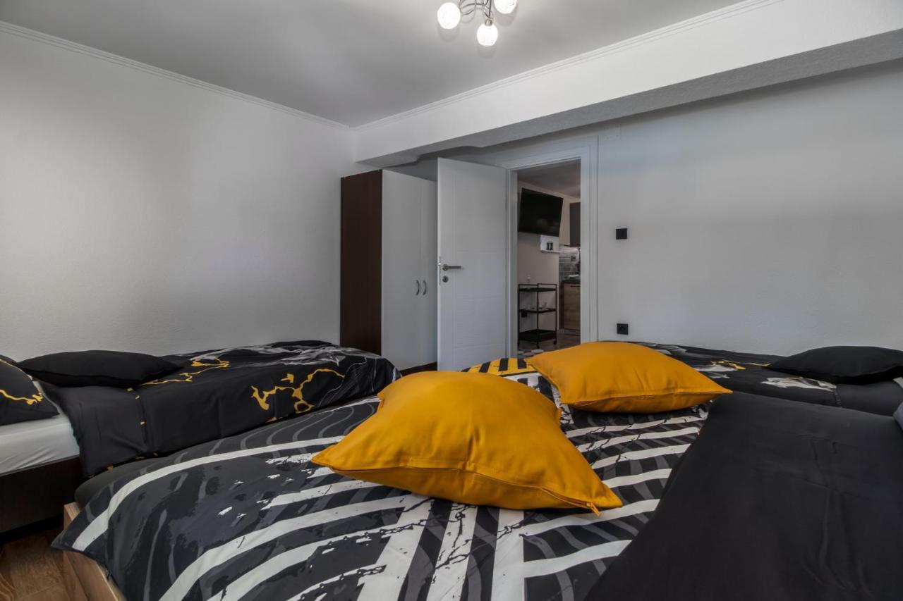 Apartments Mila เคลโนวีซา ภายนอก รูปภาพ