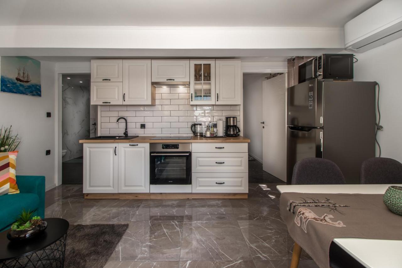 Apartments Mila เคลโนวีซา ภายนอก รูปภาพ