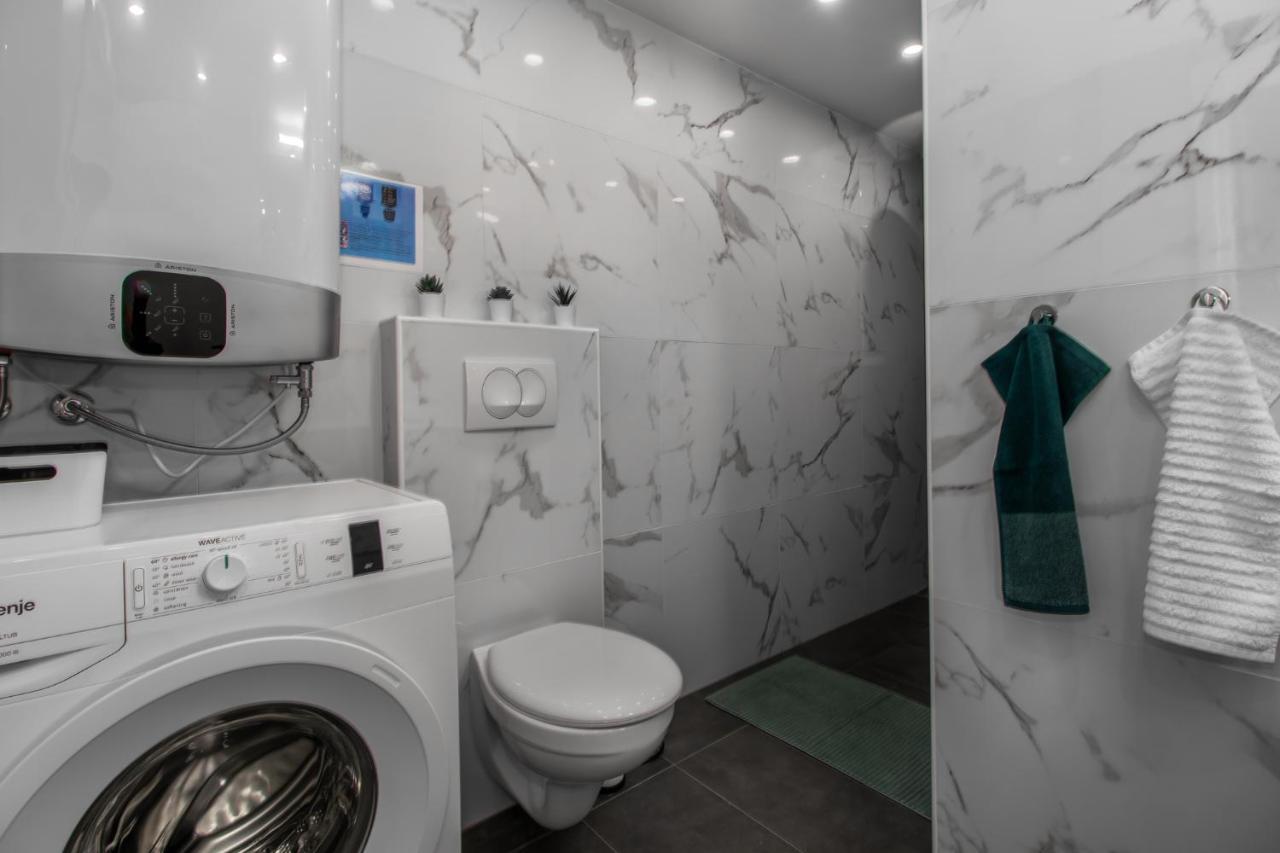 Apartments Mila เคลโนวีซา ภายนอก รูปภาพ